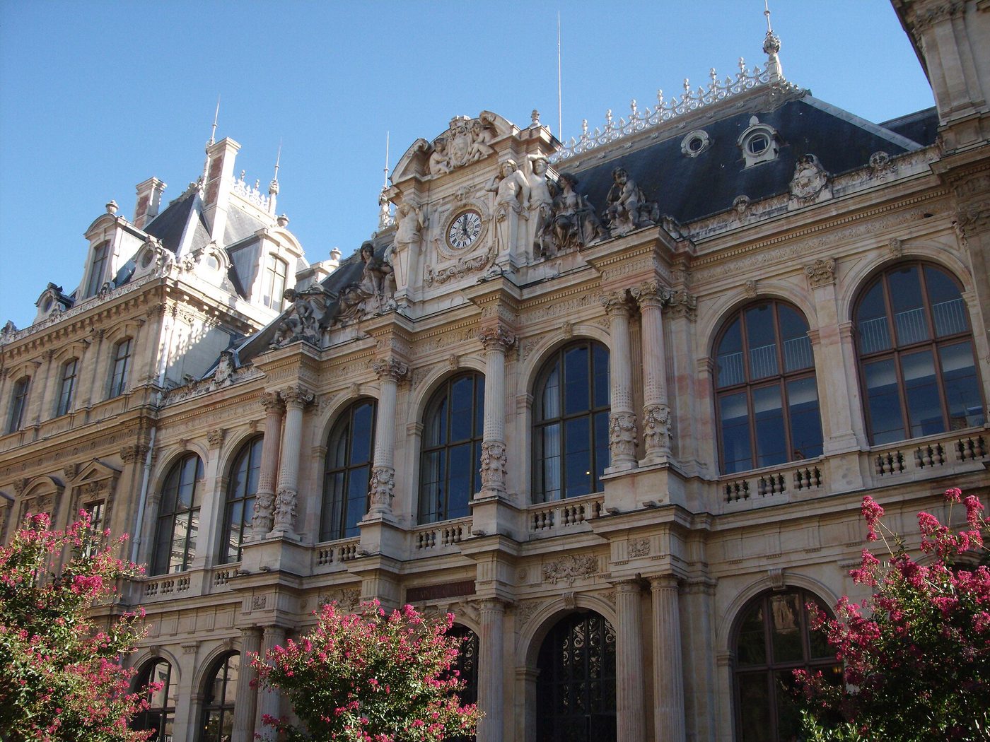 Le Palais du Commerce de Lyon, qui accueille la Chambre de commerce et d'industrie